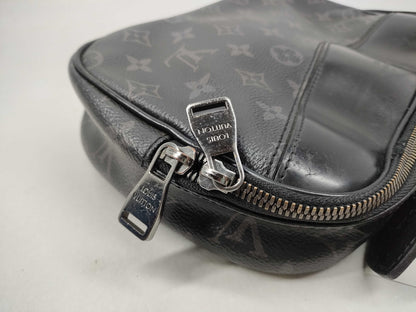 LOUIS VUITTON M42906 Handbag