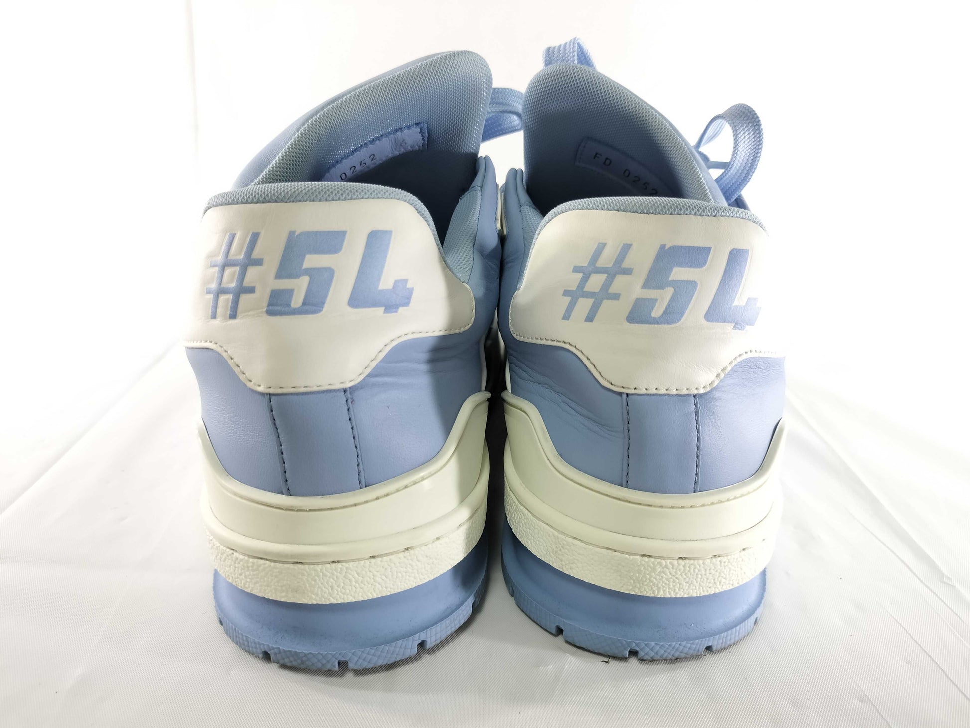 LOUIS VUITTON LV Trainer Sneakers