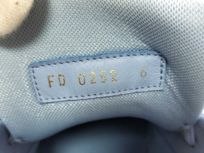 LOUIS VUITTON LV Trainer Sneakers