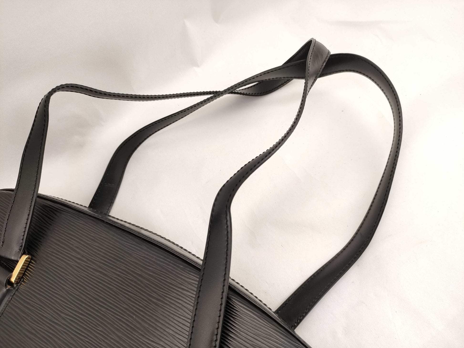 LOUIS VUITTON CA0020 Epi Voltaire Tote Bag
