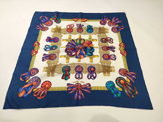HERMES Carre LES RUBANS du cheval scarf