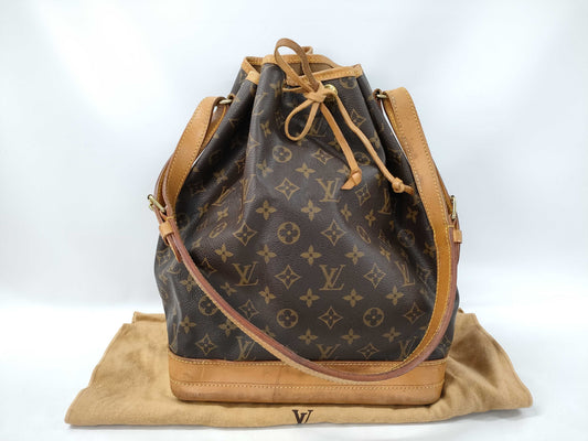 LOUIS VUITTON Monogram M42224 Noe Shoulder Bag