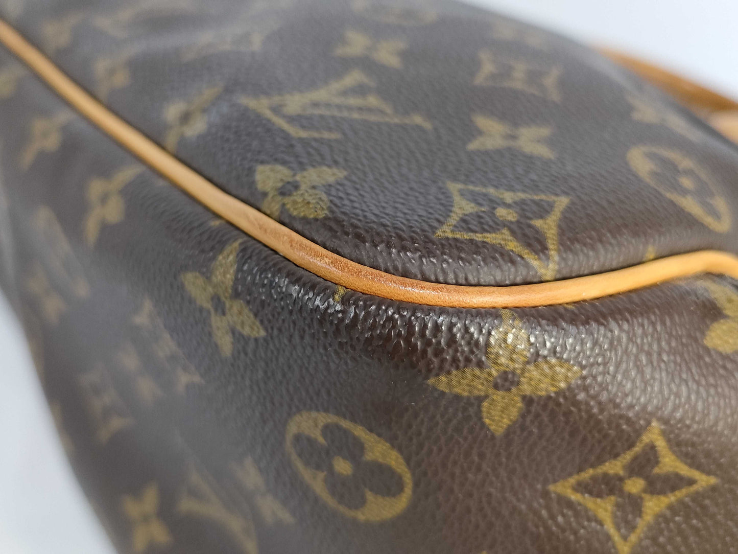 LOUIS VUITTON [Serial Number] RFID Unverifiable Monogram Deauville Handbag