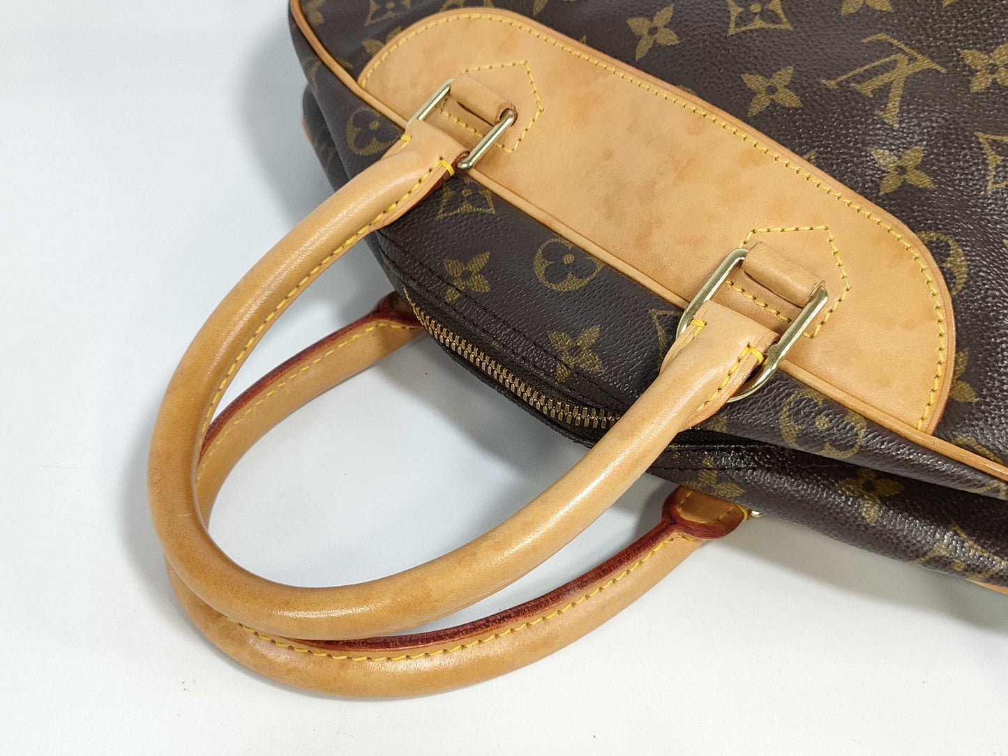 LOUIS VUITTON [Serial Number] RFID Unverifiable Monogram Deauville Handbag