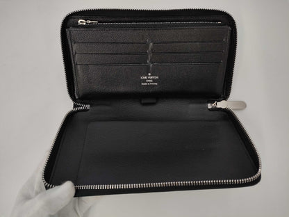 LOUIS VUITTON Epi Zippy Compact Wallet