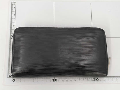 LOUIS VUITTON Epi Zippy Compact Wallet