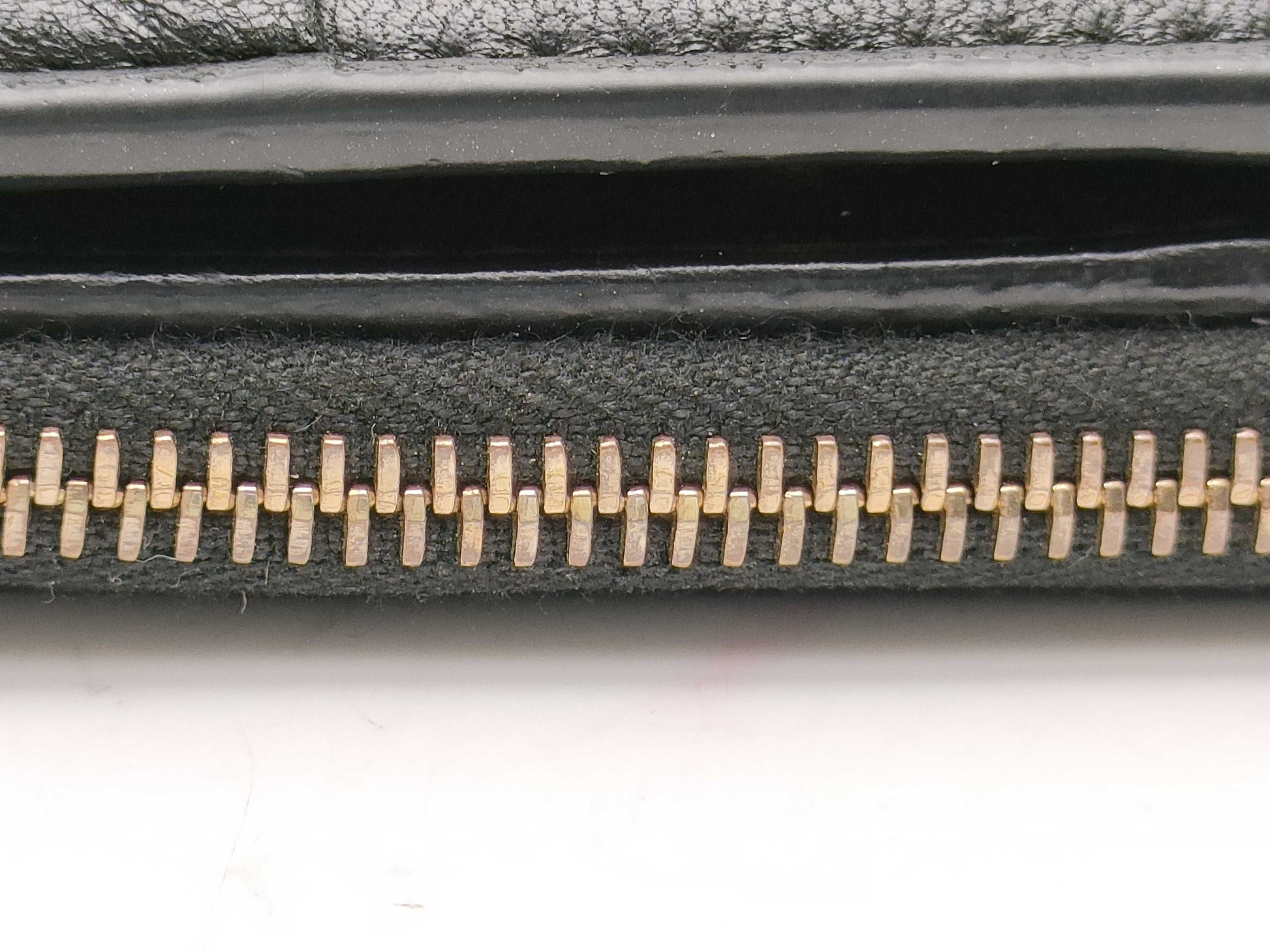 BOTTEGA VENETA Intrecciato Maxi Intrecciato Wallet Compact Wallet