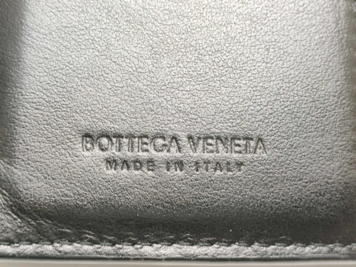 BOTTEGA VENETA Intrecciato Maxi Intrecciato Wallet Compact Wallet