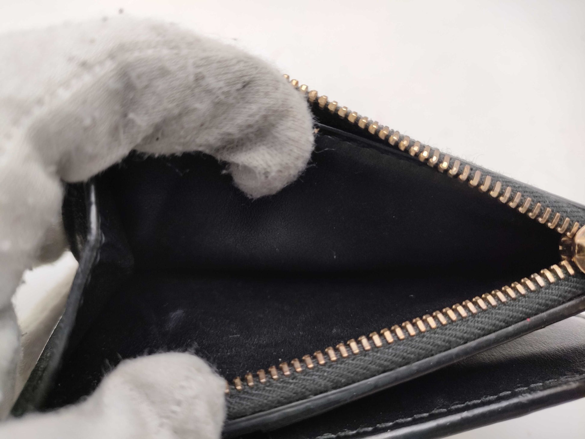 BOTTEGA VENETA Intrecciato Maxi Intrecciato Wallet Compact Wallet
