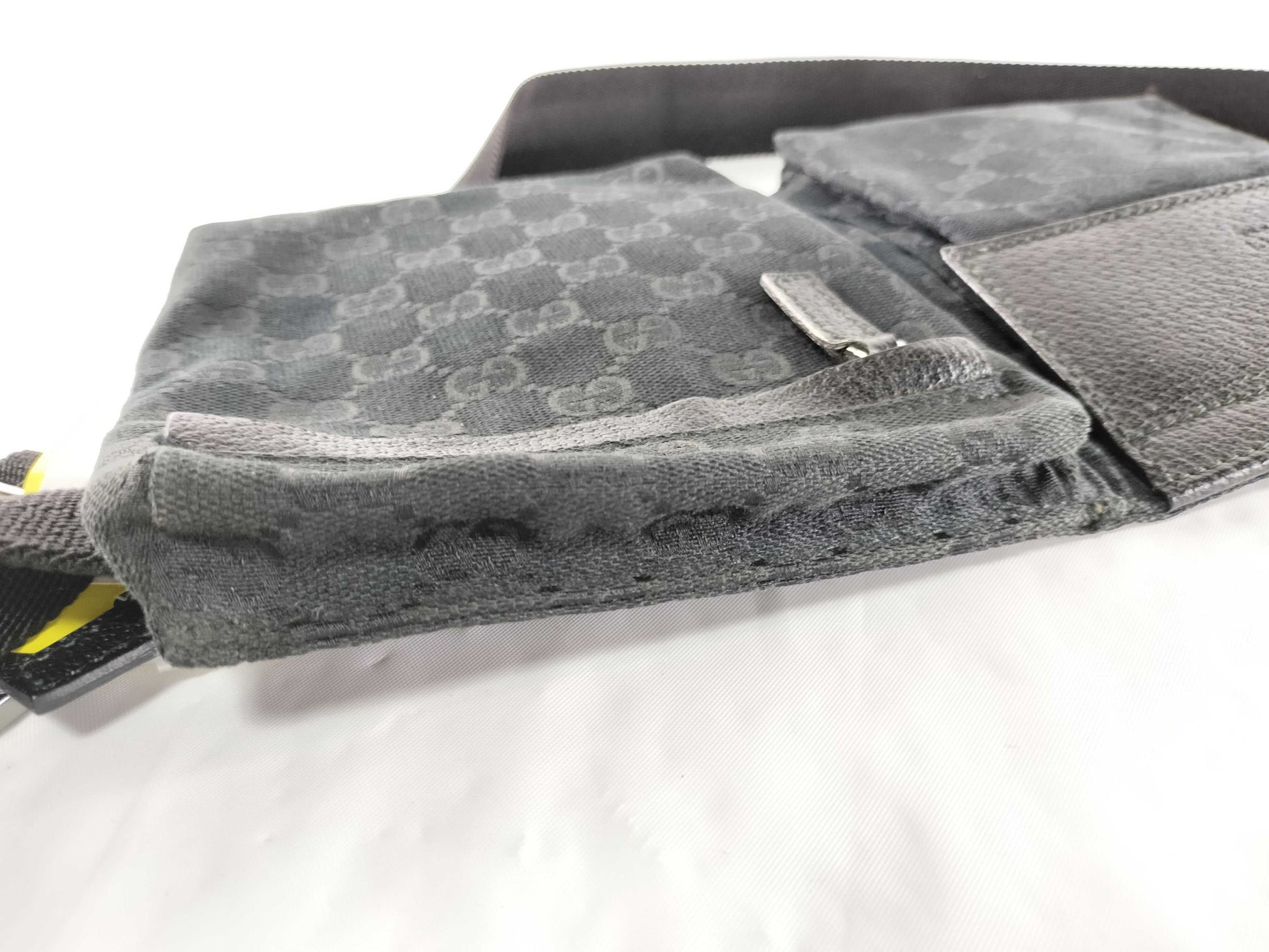 GUCCI GG Canvas Waist Pouch Body Bag Cotton Leather Waist Bag