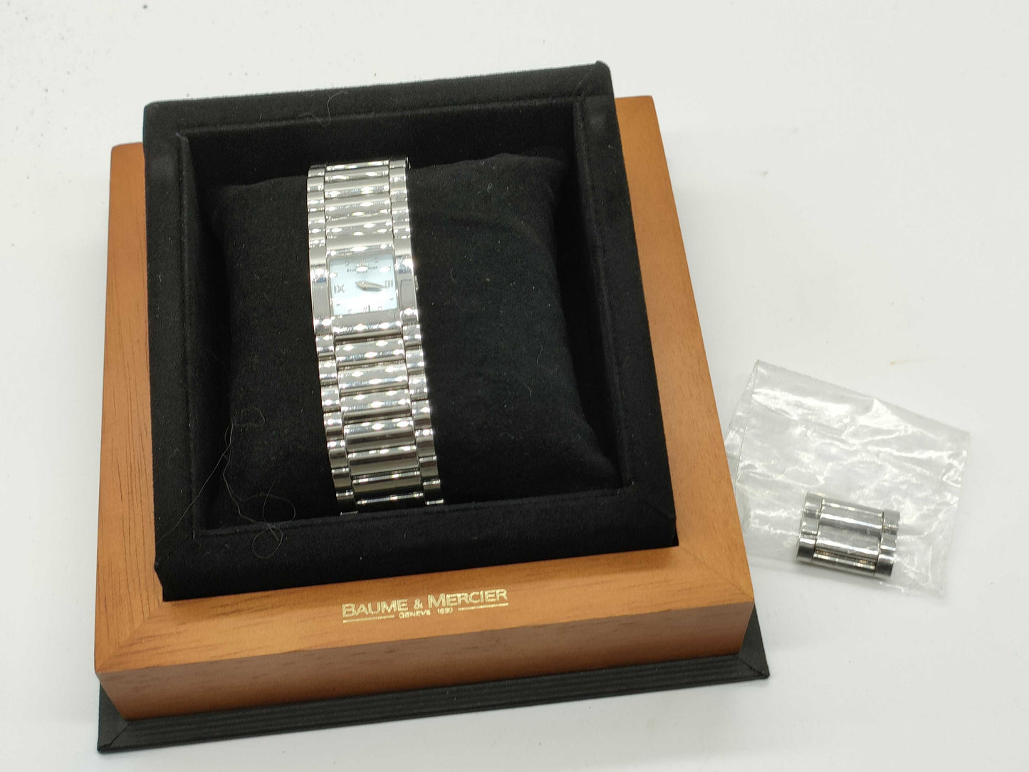 BAUME & MERCIER Catwalk MV045219 Women's Watch