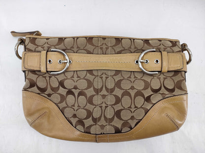COACH Signature 7077/6072 Shoulder Bag