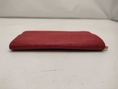 LOUIS VUITTON Epi Porte Tresor International Wallet