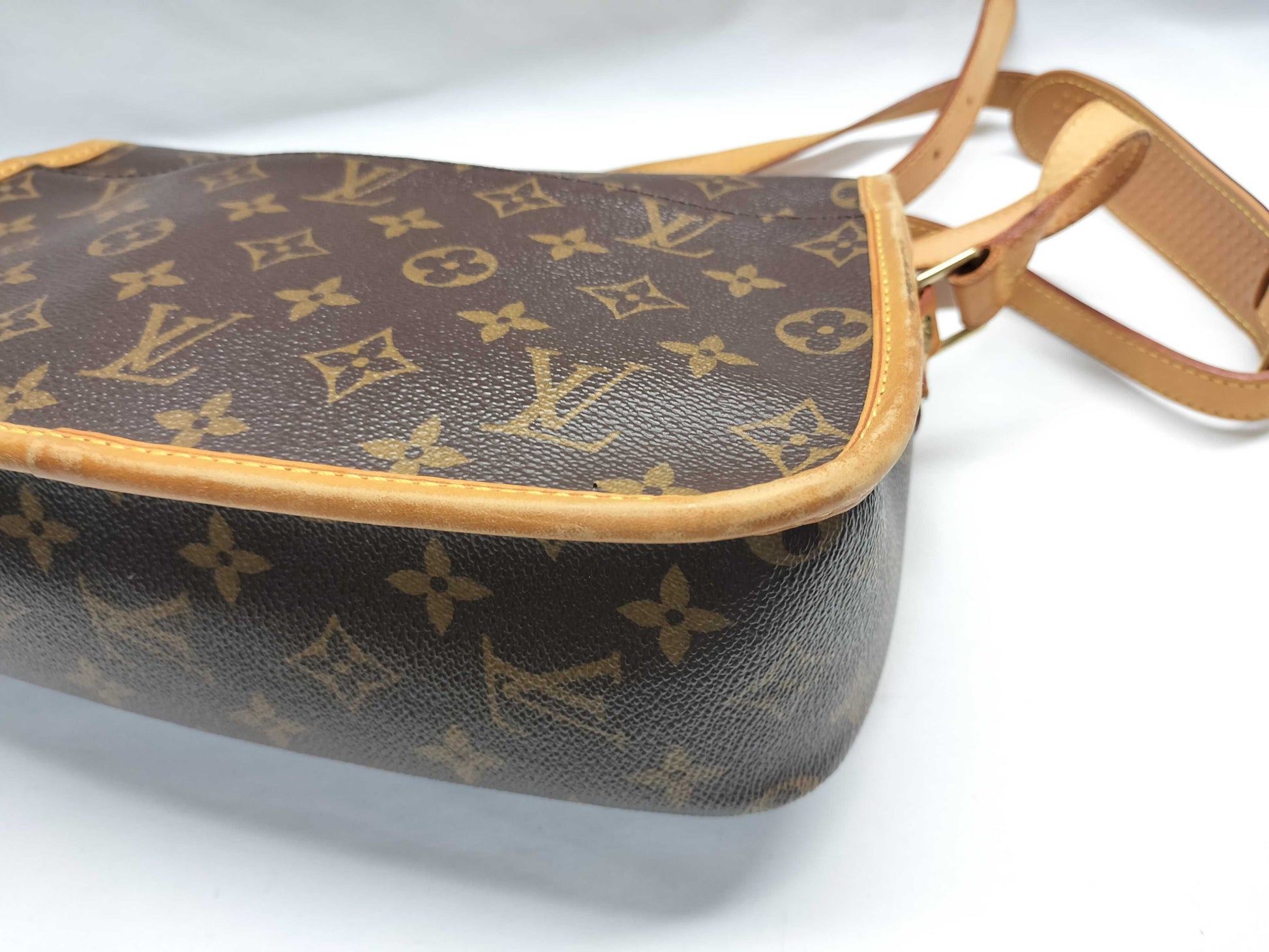 LOUIS VUITTON TH1078 Monogram Sologne Shoulder Bag