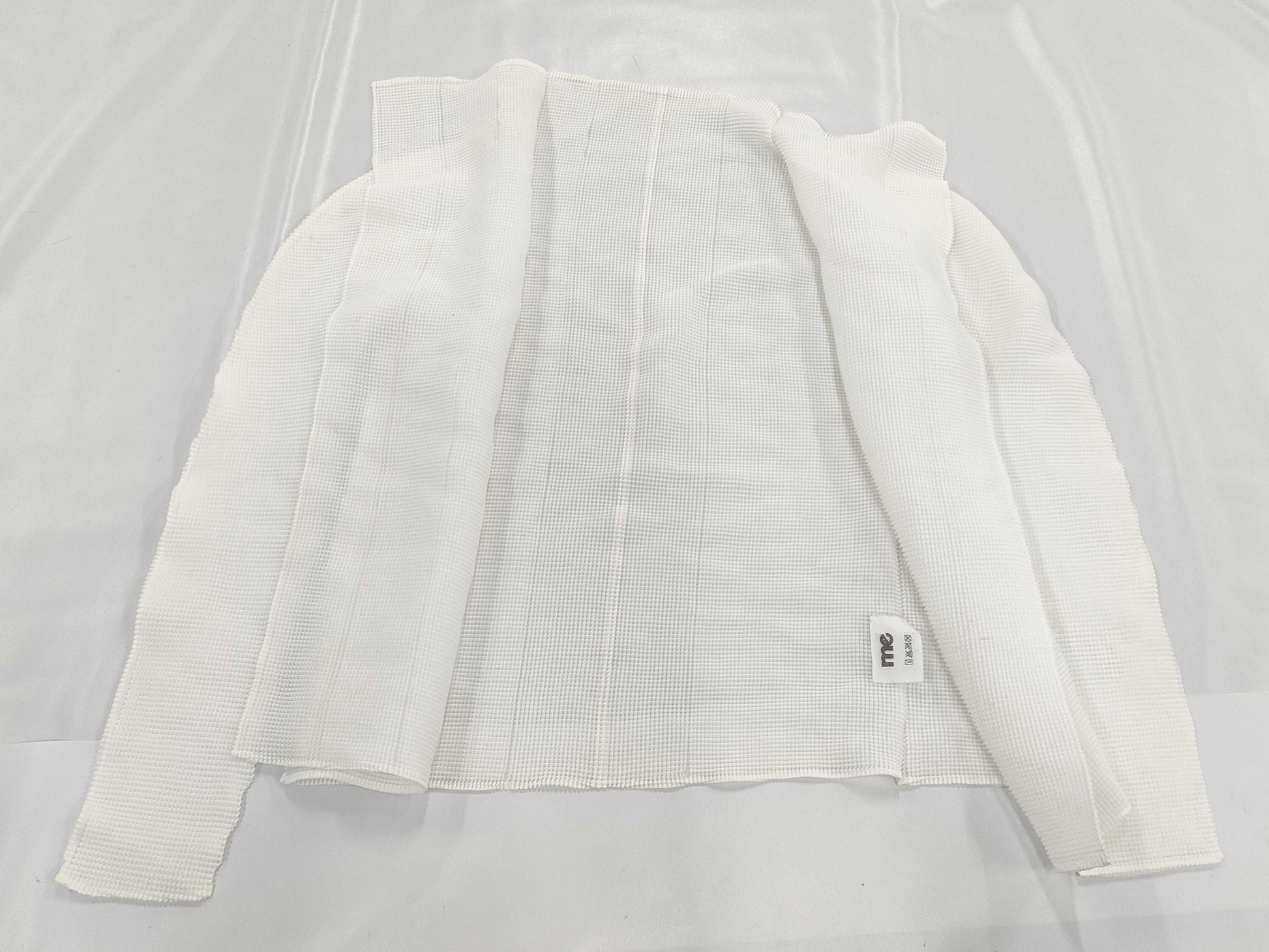 ISSEY MIYAKE Pleats Please ME Cardigan with Tag