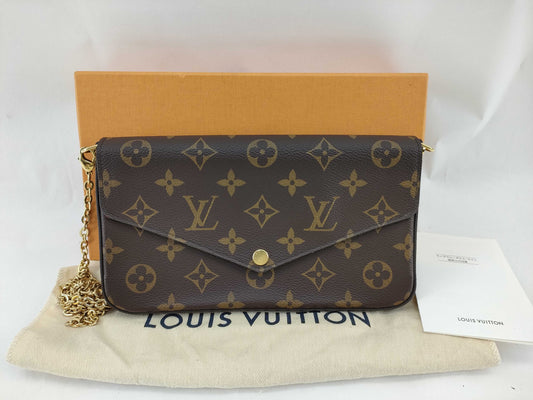 LOUIS VUITTON CA4220 Monogram Pochette Felicie Shoulder Bag