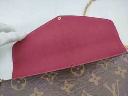LOUIS VUITTON CA4220 Monogram Pochette Felicie Shoulder Bag