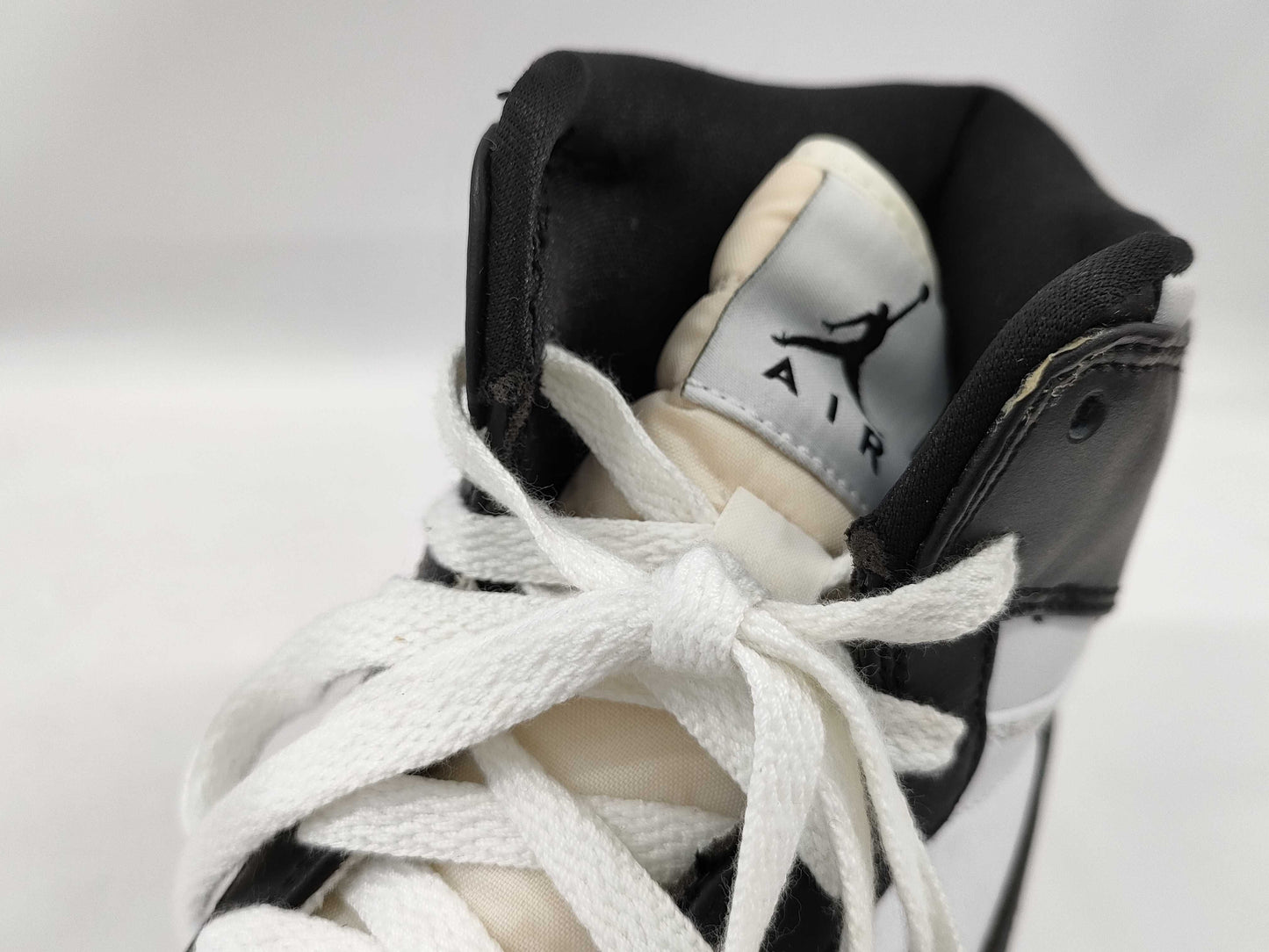 NIKE 332550 011 Jordan High-Top Sneakers