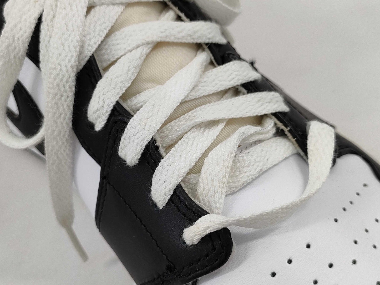 NIKE 332550 011 Jordan High-Top Sneakers