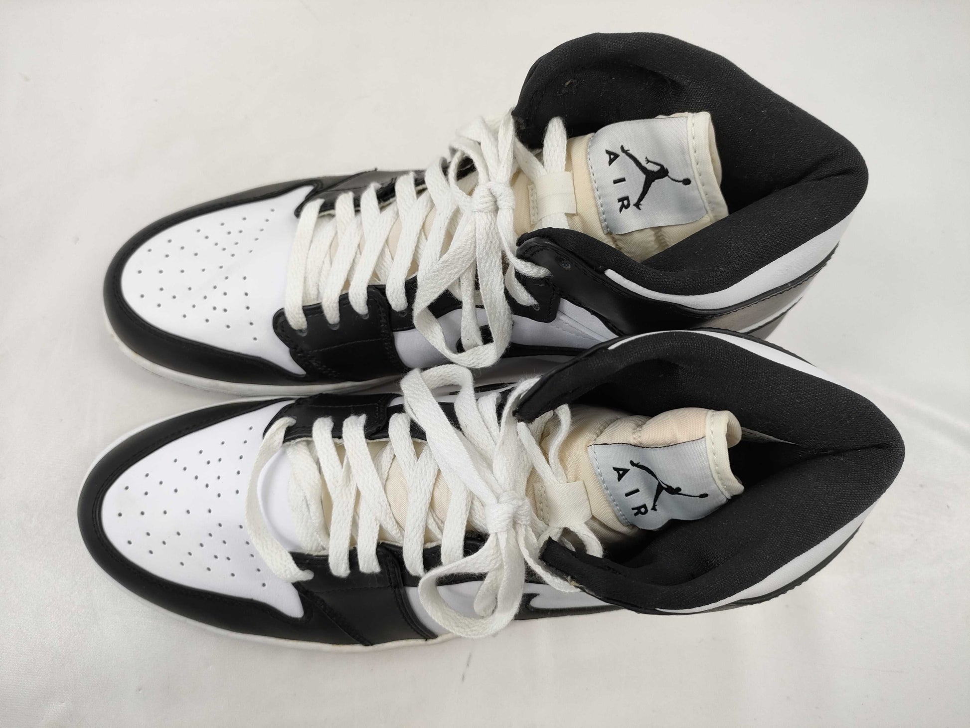 NIKE 332550 011 Jordan High-Top Sneakers