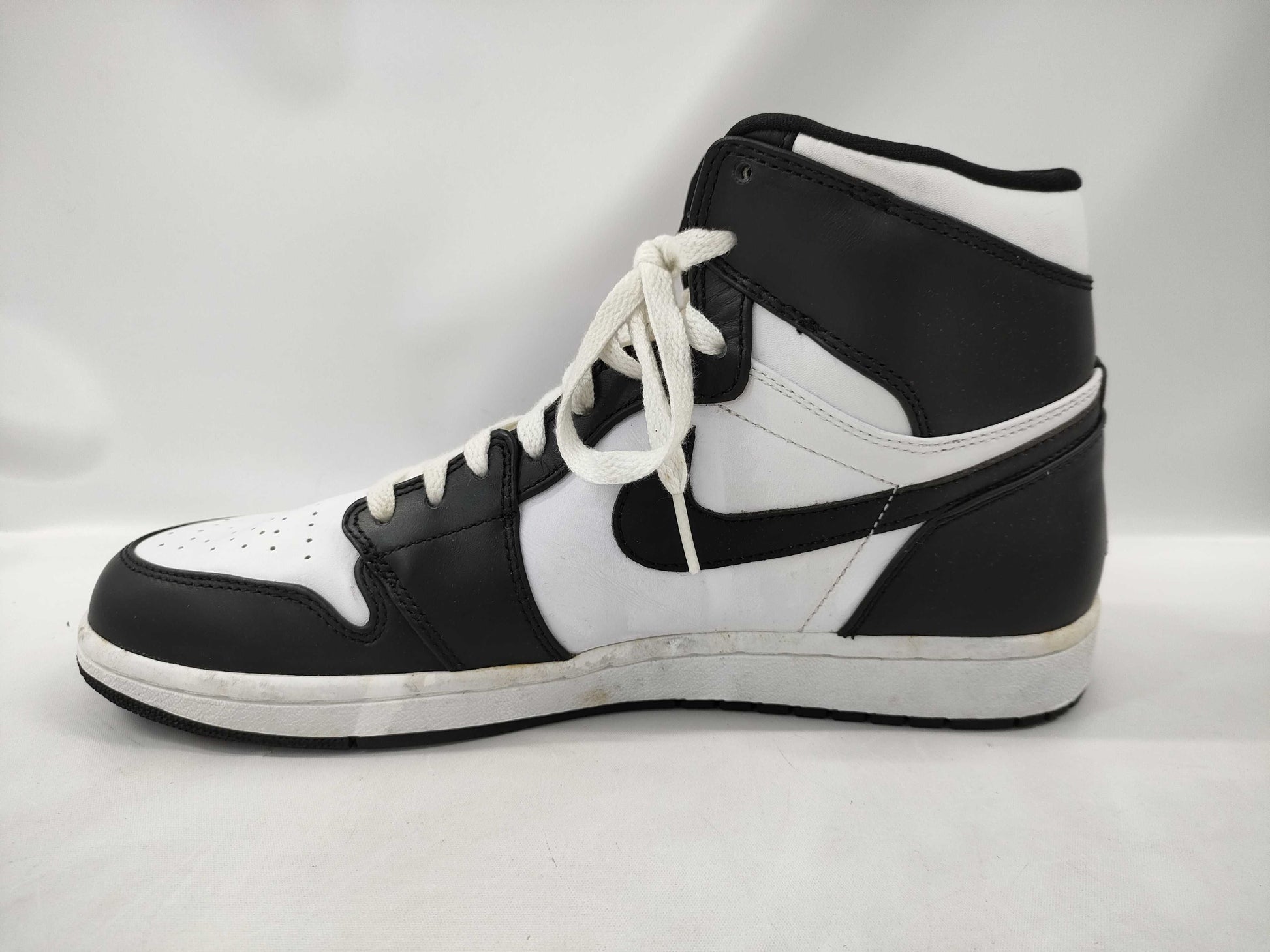NIKE 332550 011 Jordan High-Top Sneakers