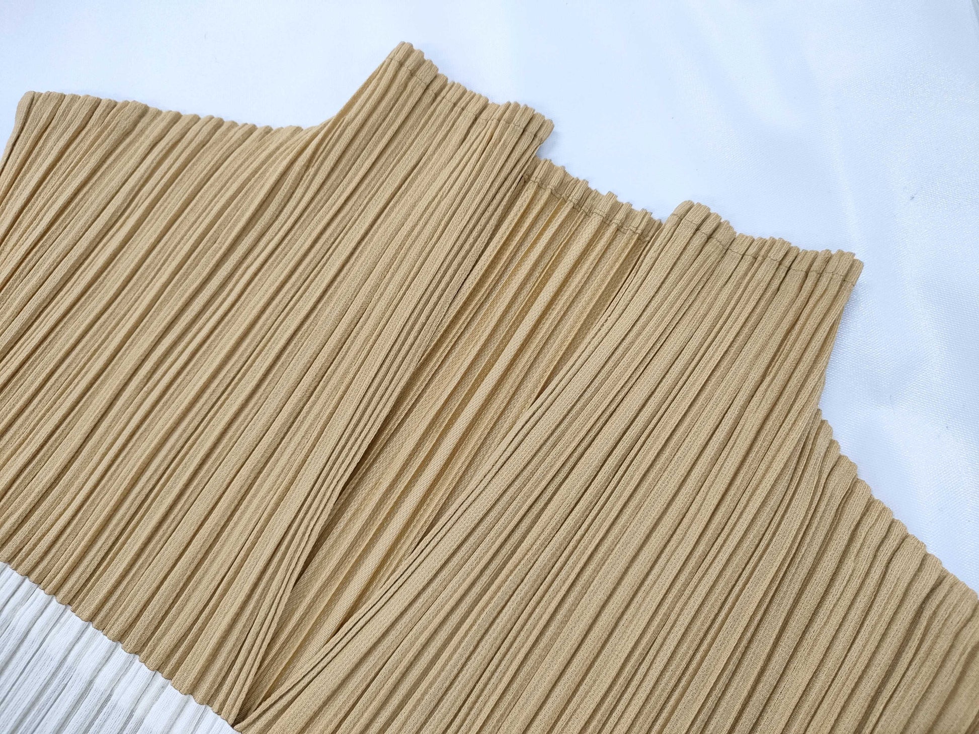 ISSEY MIYAKE Pleats Please patterned tank top