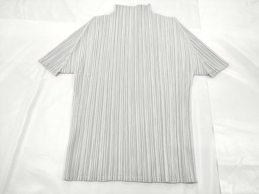 ISSEY MIYAKE Pleats Please Gray Short Sleeve Top