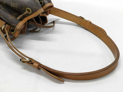 LOUIS VUITTON Monogram M42224 Noe Shoulder Bag