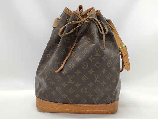 LOUIS VUITTON Monogram M42224 Noe Shoulder Bag