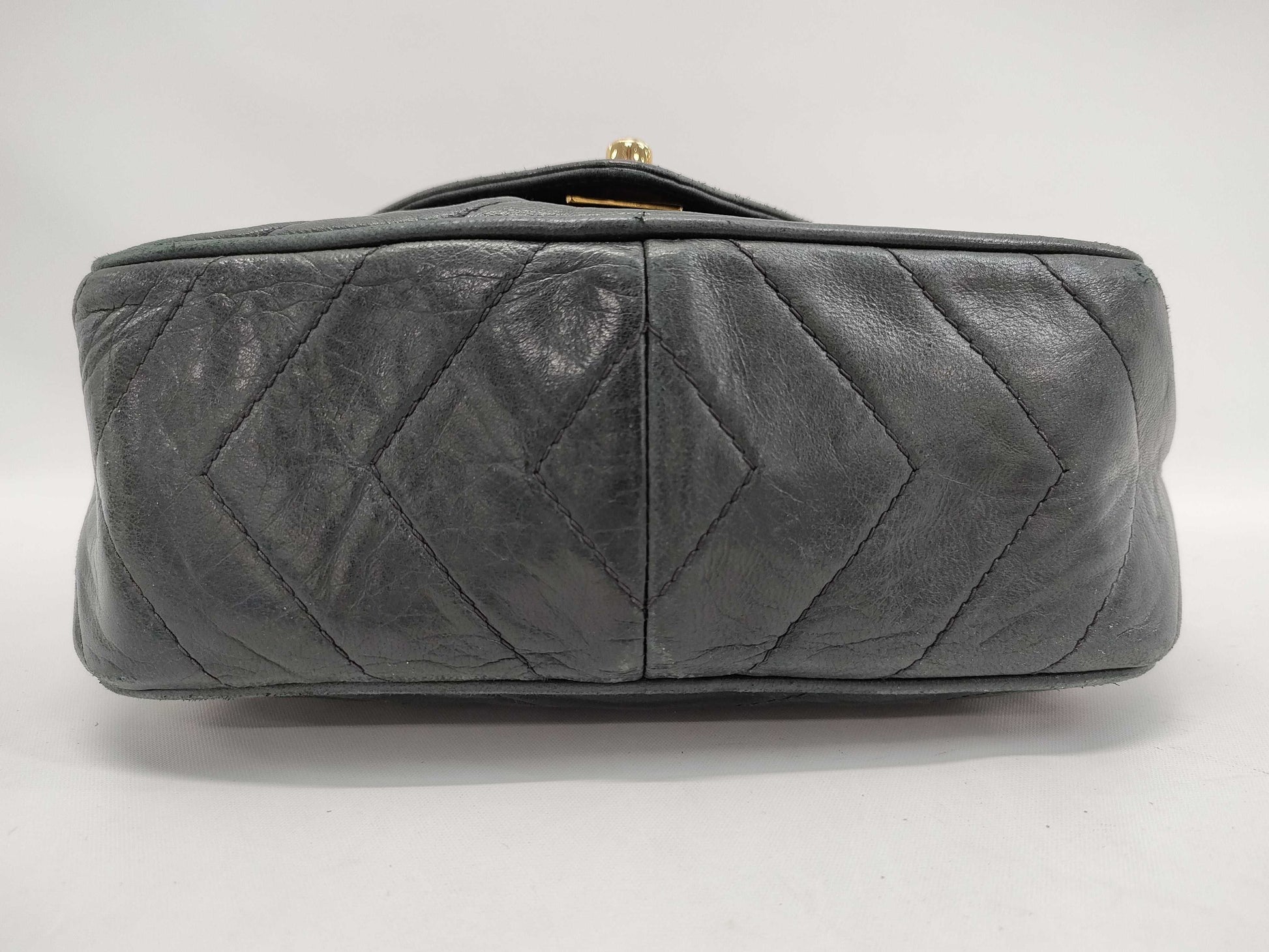 CHANEL Fringe Chain Shoulder Bag