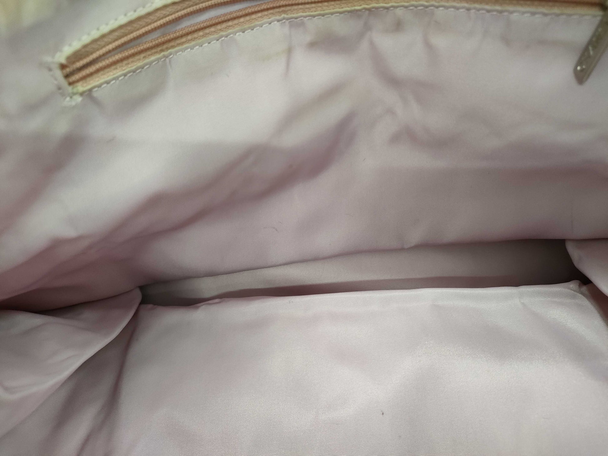 CHANEL New Travel 3-Piece Set Tote Bag