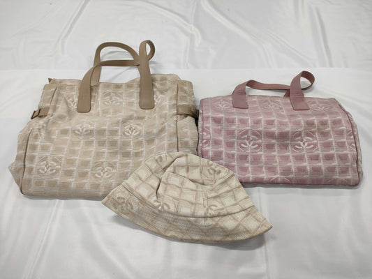 CHANEL New Travel 3-Piece Set Tote Bag
