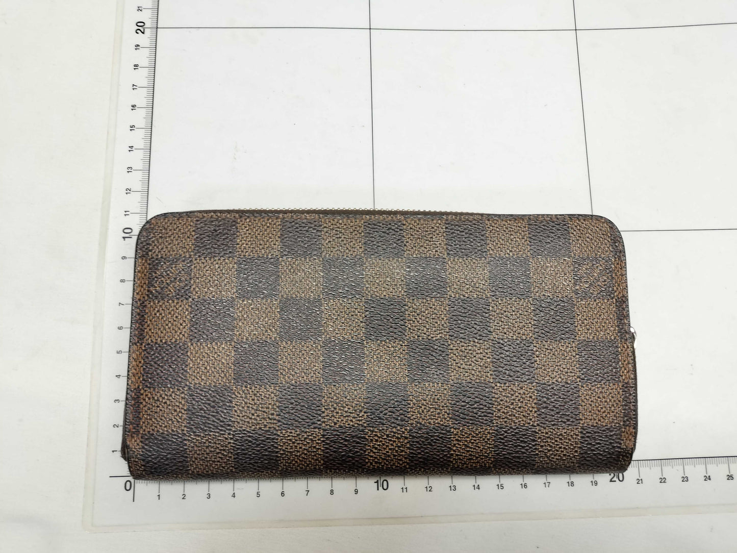 LOUIS VUITTON SD1131 Damier Zippy Wallet