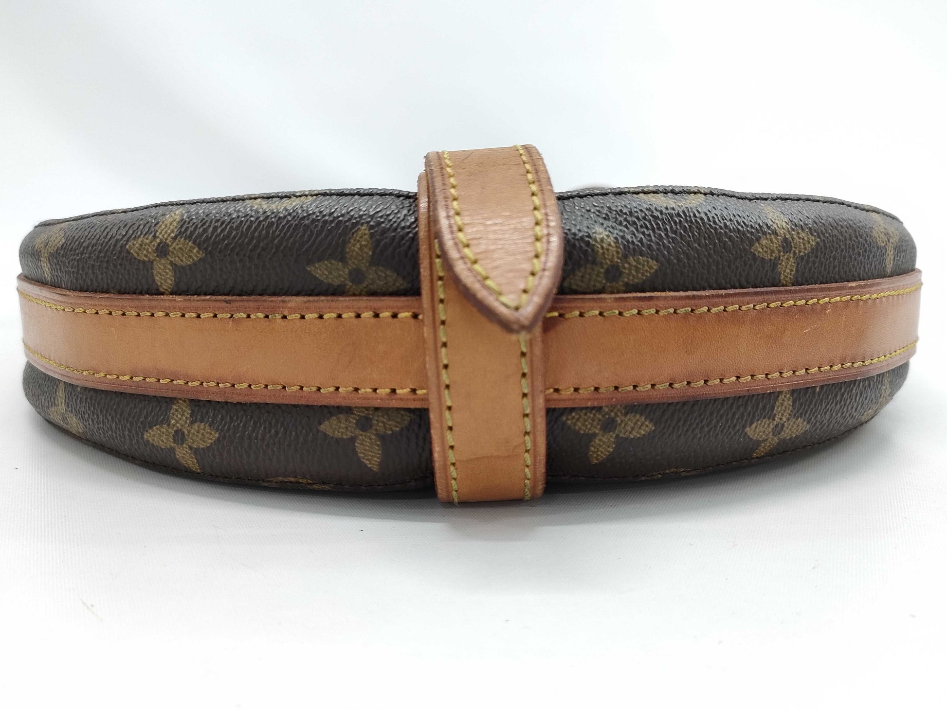 LOUIS VUITTON Monogram M40646 Chantilly PM Shoulder Bag with peeling interior pocket