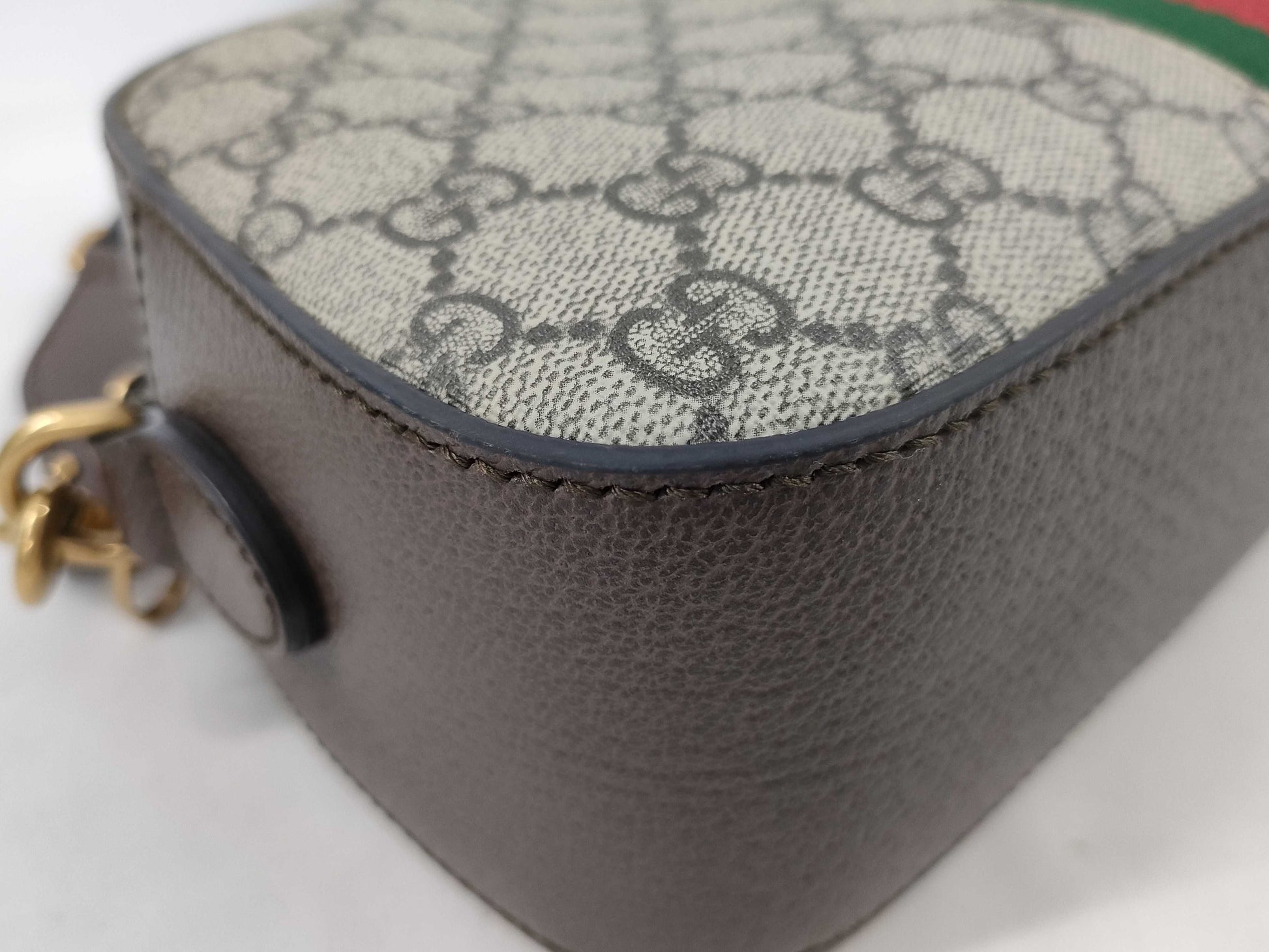 GUCCI GG Supreme 752591/520981 Shoulder Bag