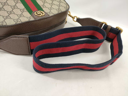 GUCCI GG Supreme 752591/520981 Shoulder Bag