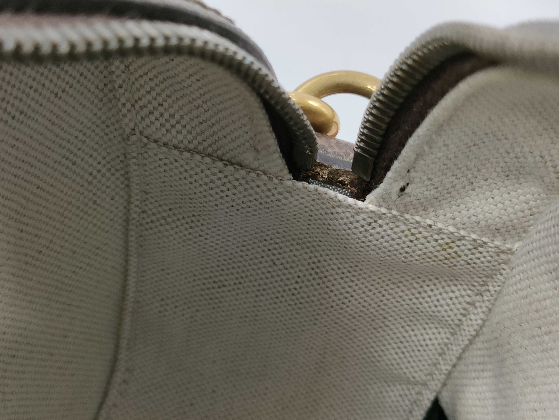 GUCCI GG Supreme 752591/520981 Shoulder Bag
