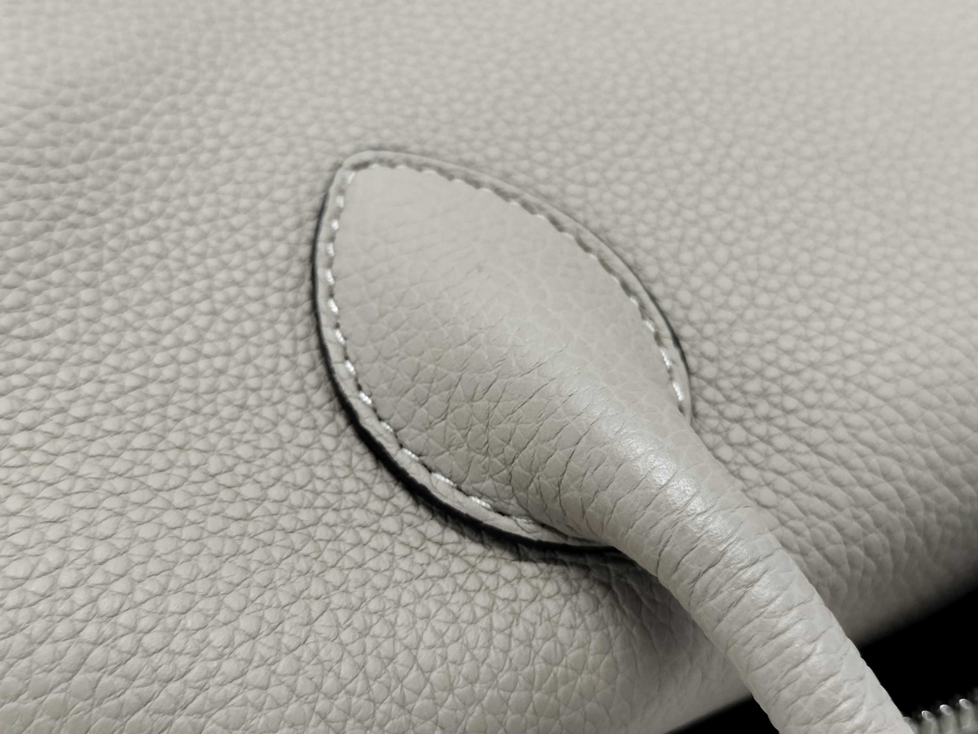BOTTEGA VENETA Bonaventura Ava 2-way handbag