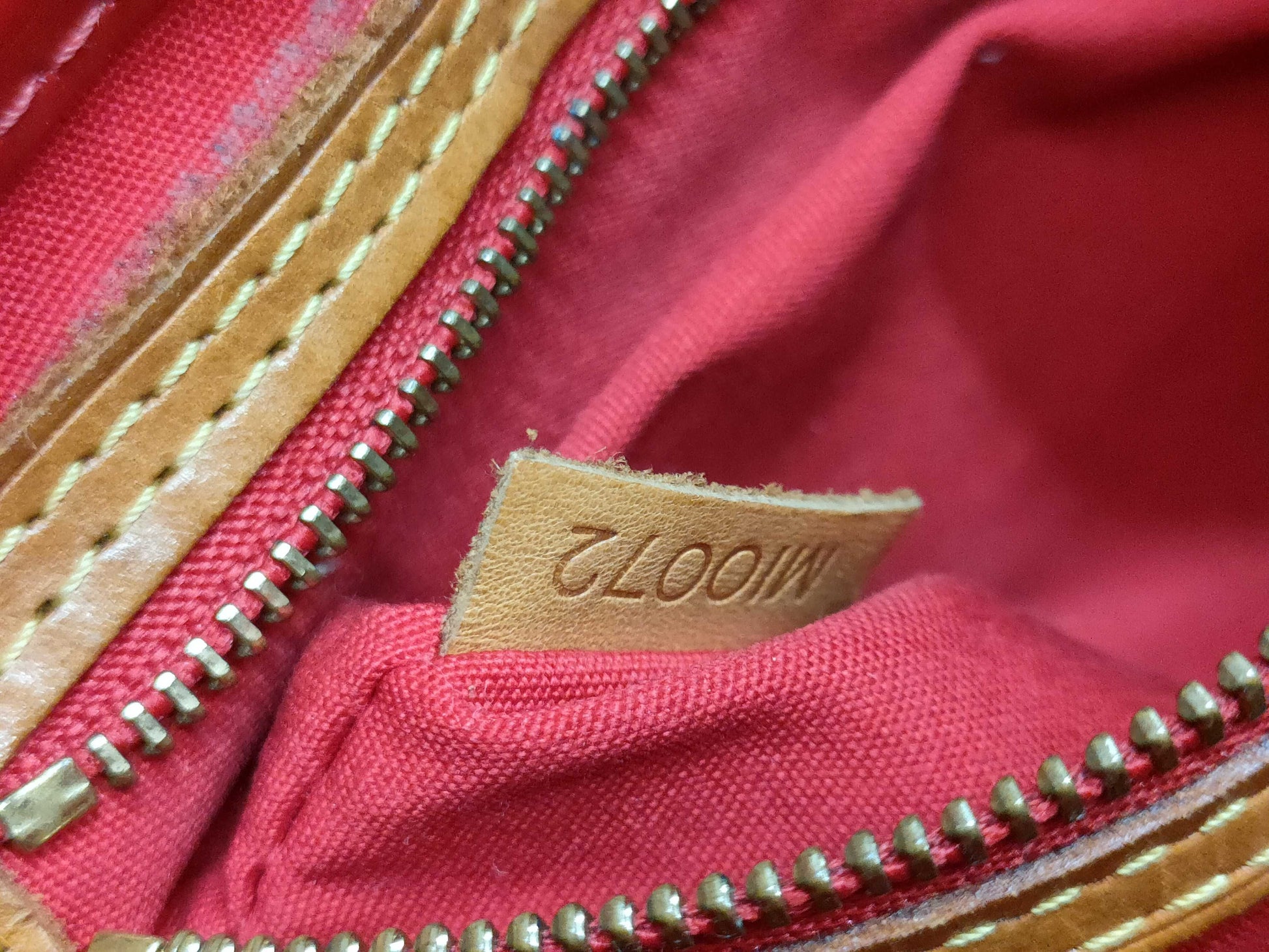LOUIS VUITTON Vernis Reed PM Handbag