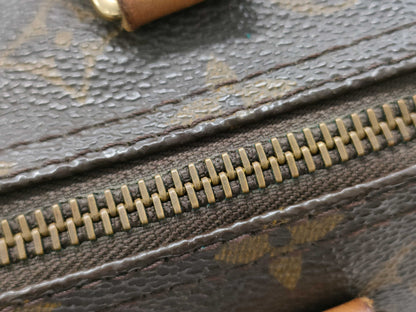 LOUIS VUITTON Monogram Speedy Handbag