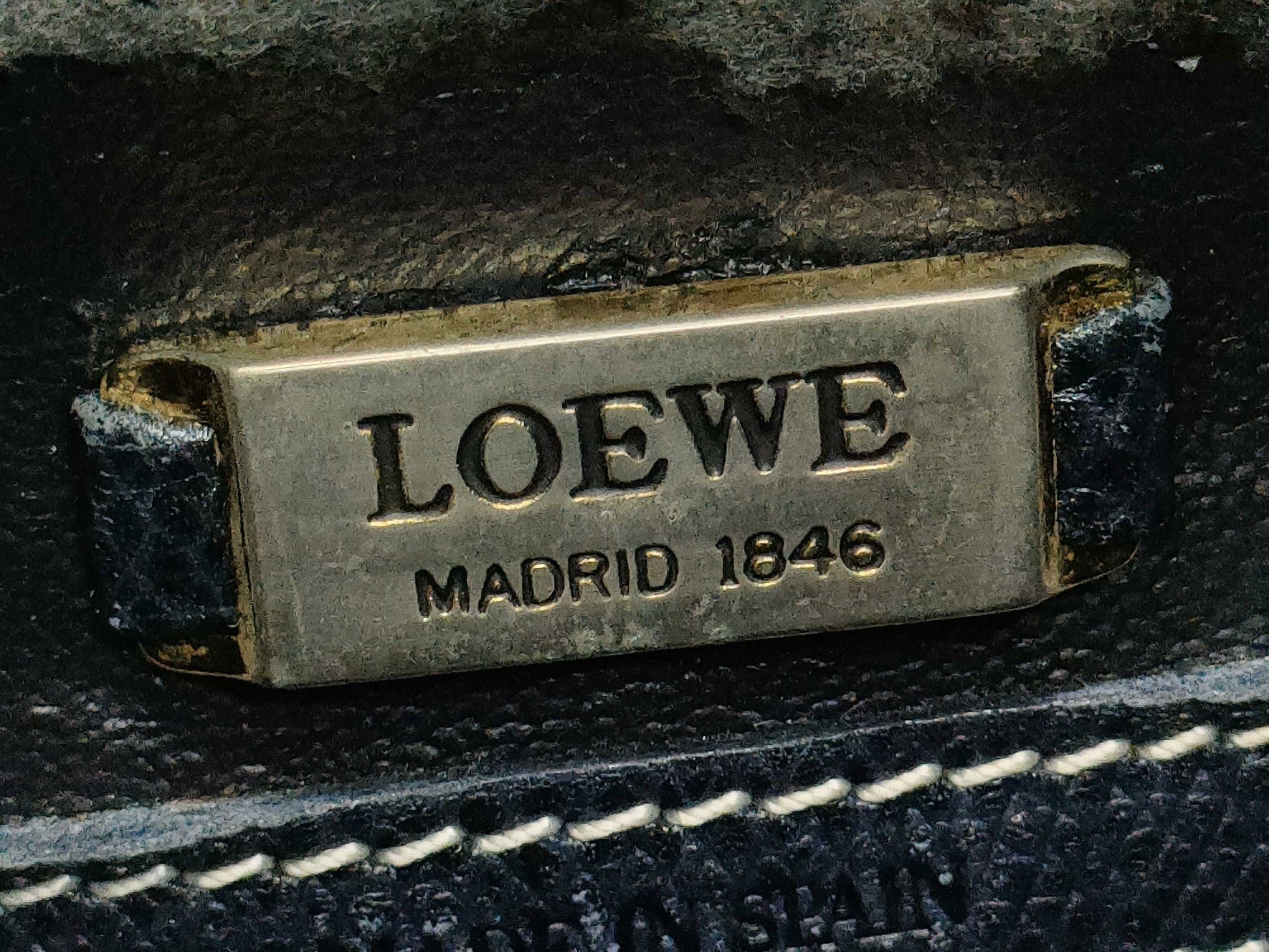 LOEWE Drawstring Shoulder Bag