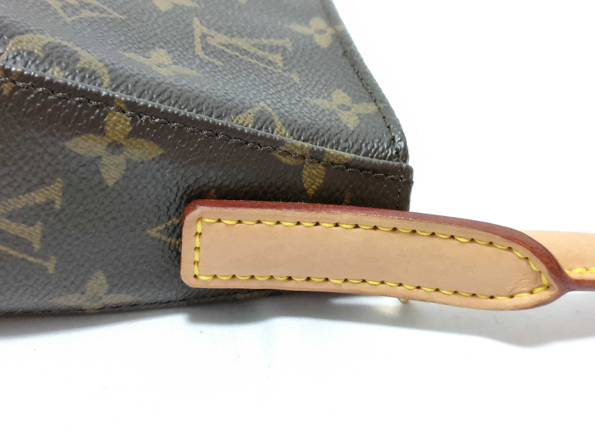 LOUIS VUITTON Monogram M51146 Looping MM Shoulder Bag