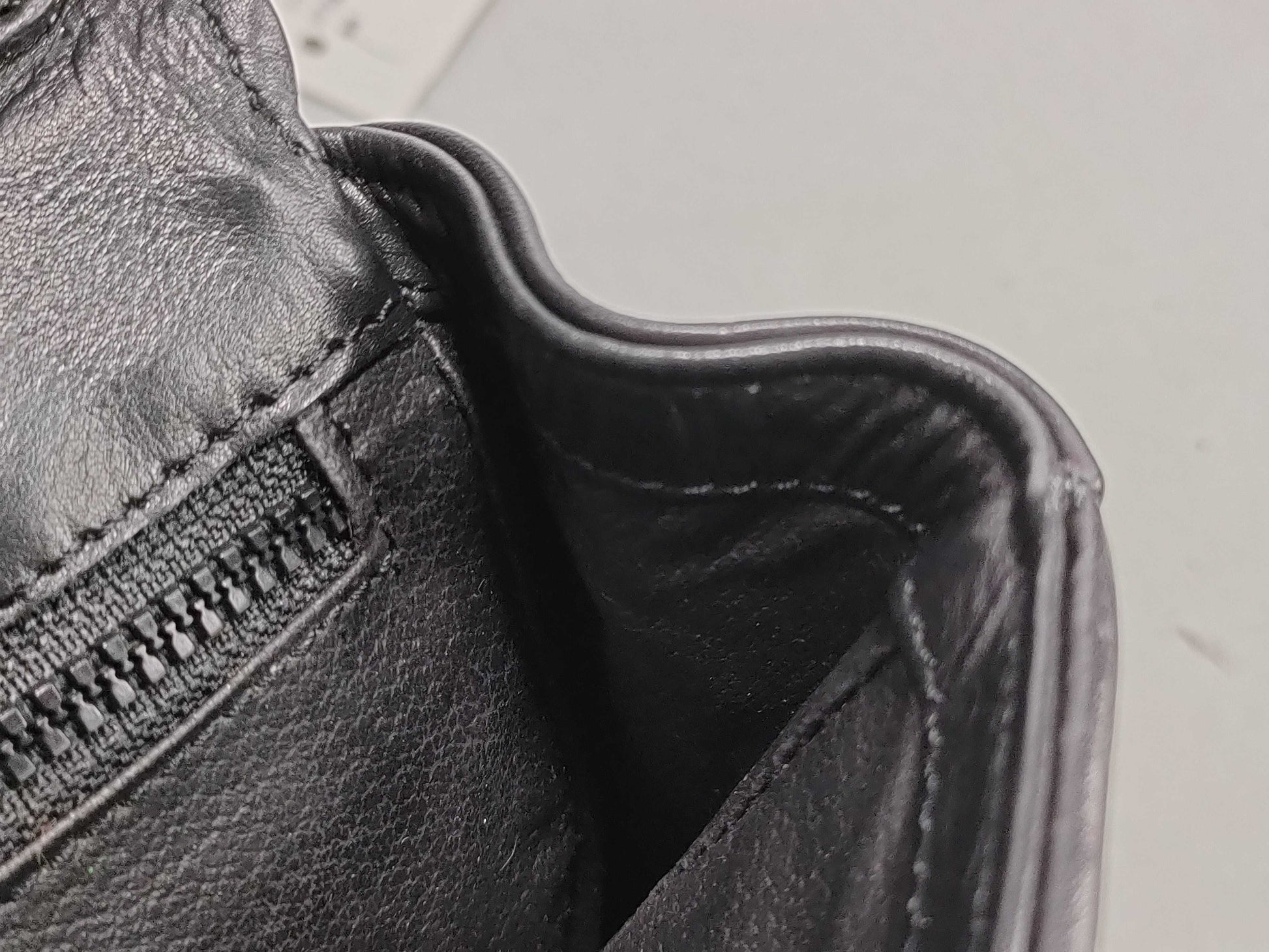 CELINE Chain Shoulder Bag