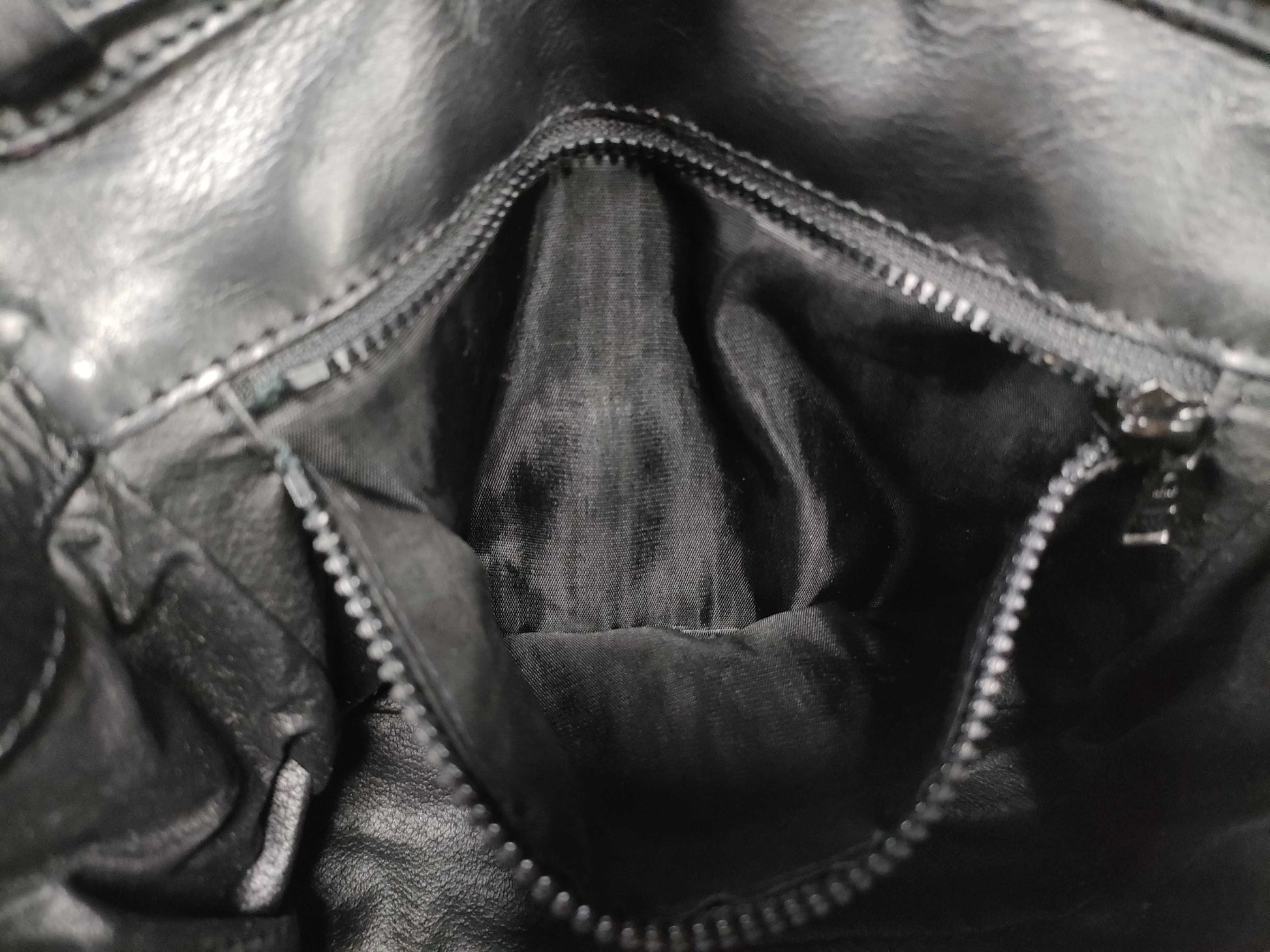 CELINE Chain Shoulder Bag