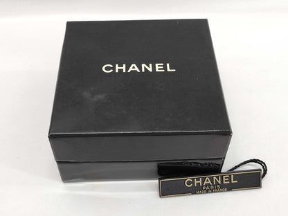 CHANEL 2/9 Coco x Pearl Earrings