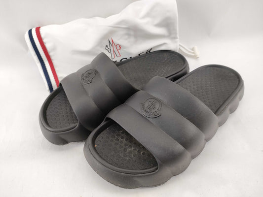 MONCLER slippers/slip-ons/men's/black slippers
