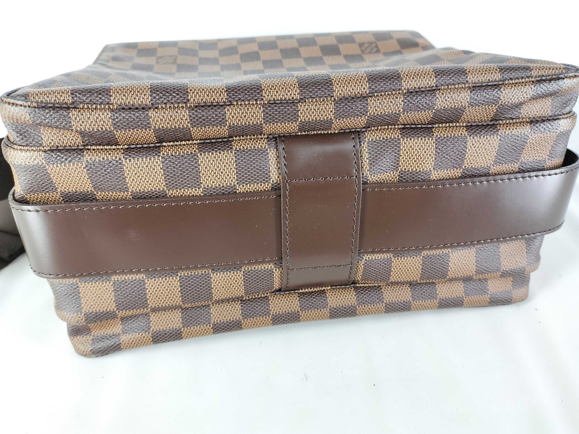 LOUIS VUITTON SR4068 Damier N45255 Naviglio Shoulder Bag