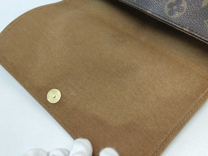 LOUIS VUITTON Monogram M51147 Mini Looping Handbag