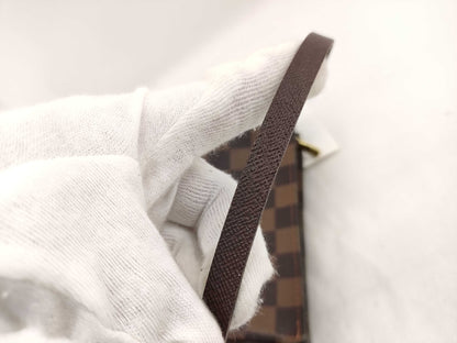LOUIS VUITTON TH0016 Damier Truth Makeup Handbag