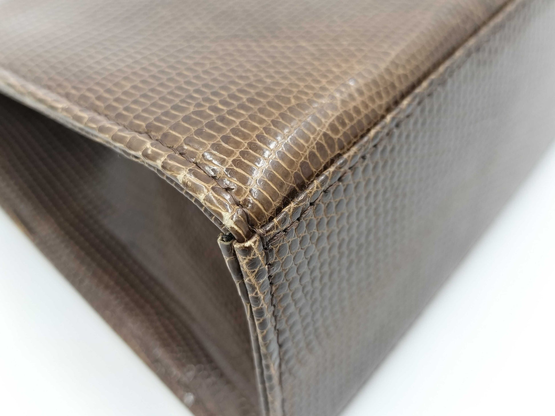Yves Saint Laurent Lizard Handbag Handbag